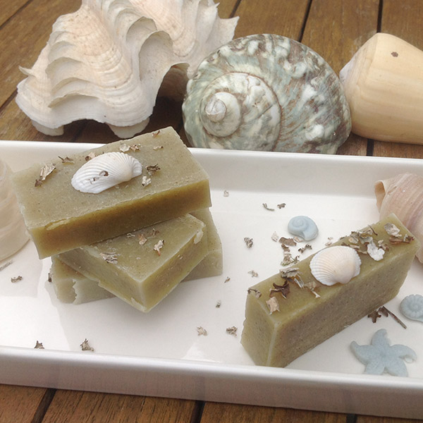 handmade%20candles%20 %20temp